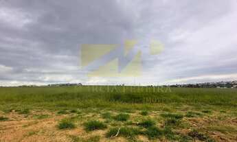 Imagem: Terreno de 300m² no Jardim Residencial