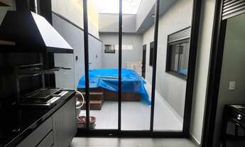 Imagem 2: Casa à venda em Indaiatuba-SP, Jardim Bom Sucesso, 3 quartos, 1 suíte, 2 salas, 1 banheiro