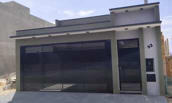 Imagem 2: Casa à Venda em Indaiatuba-SP: Casa com 3 Quartos, 1 Suíte e 2 Vagas no Jardim Bom Sucesso