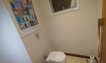 Imagem 2: Residência Luxuosa com 525m² de Terreno e 390m² de Construção