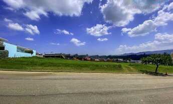 Imagem: Terreno de 1000m2 no Condomínio Sete Lagos