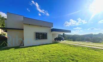 Imagem: Casa á venda no condomínio Terra Caxambu