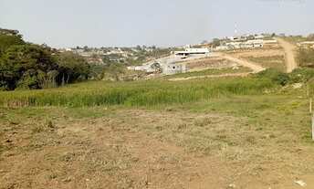 Imagem: Terreno á venda no bairro Nova Trieste