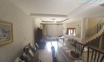 Imagem 2: Casa em Itatiba 5 Dorm, 2 Suítes e Espaço Externo Aconchegante