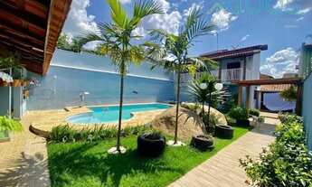 Imagem: Casa c/ 3 Dorm. Área Gourmet e Piscina