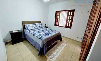 Imagem 5: Espaçosa Casa de 4 Quartos à Venda no Jardim Salessi