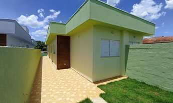 Imagem: Casa individual á venda no bairro Nova