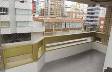 Imagem 2: Sacada de frente na Sepé ótima localização