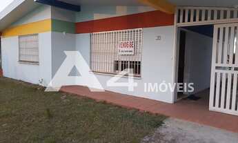 Imagem: Casa de três dormitórios com amplo espaço