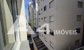 Imagem 5: Apto bem localizado e com box privativo perto da praia e de linda praça!