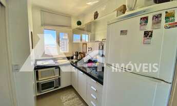 Imagem 7: Lindo apto mobiliado, com 2 dorm, suíte, sacada de frente com churrasqueira e vista para o