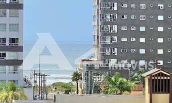 Imagem 3: Lindo Apartamento de Frente Decorado com Vista para o Mar