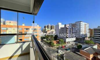 Imagem: Lindo Apartamento de Frente Junto a Praça