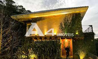 Imagem 3: Exuberante Casa de Luxo Decorada Estilo toscana Com Linda Vista Para o Vale Em Cond de lux