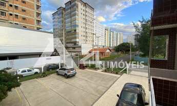 Imagem 3: Apartamento 2 dormitórios mobiliado na Zona Nova com garagem!