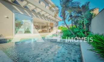 Imagem 4: Mansão com piscina em concreto mob. e decorada