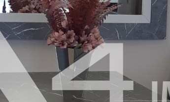 Imagem 4: Apartamento Mobiliado e Decorado Sacada de Frente a Praça Enzo