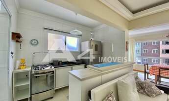 Imagem 2: Amplo apto. 03 dorm com suíte, mobiliado, de frente, living 2 ambientes, churrasq, cozinha