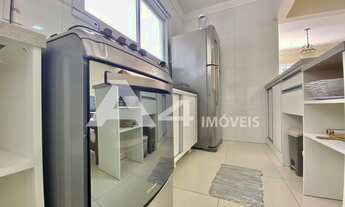 Imagem 5: Amplo apto. 03 dorm com suíte, mobiliado, de frente, living 2 ambientes, churrasq, cozinha