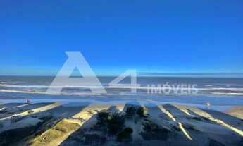 Imagem 2: Lindo Apartamento com Sacada de Frente Mobiliado a Beira Mar