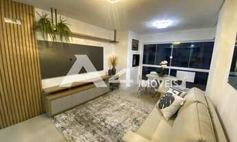 Imagem 2: Lindo Apartamento de Frente Mobiliado e Decorado Junto ao Mar