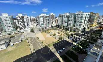 Imagem 6: Apartamento de 2 Dormitorios com box Predio de Frente para a praça