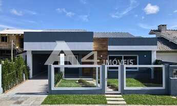 Imagem 2: Casa de 3 Dormitórios com piscina ( Zona Nova de capao