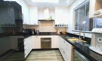 Imagem 7: Granja Viana casa em condomínio fechado totalmente montada com quintal e varanda gourmet b