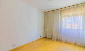 Imagem 2: 3 dormitórios, 3 banheiro, 1 vaga na garagem, 113M² de Área Construída