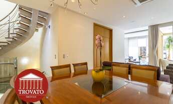 Imagem 2: 3 dormitórios, 3 suíte, 6 banheiro, 5 vagas na garagem, 500M² de Área Construída