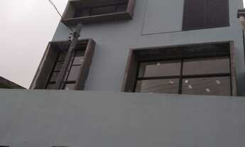 Imagem 2: Sobrado Novo À Venda Com 3 Suítes 135 m² por R$ 750.000 - Vila Brasílio Machado - São Paul