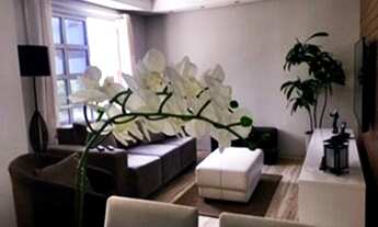 Imagem: SOBRADO À VENDA EM CONDOMÍNIO FECHADO