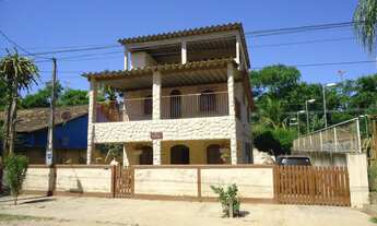 Imagem: EXCELENTE TRIPLEX EM TERRENO INTEIRO NO