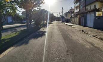 Imagem 2: CASA DUPLEX COM 3 QUARTOS SENDO 1 SUÍTE A VENDA NO BAIRRO OURO VERDE EM RIO DAS OSTRAS RJ