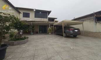 Imagem 3: CASA DUPLEX COM 3 QUARTOS SENDO 1 SUÍTE A VENDA NO BAIRRO OURO VERDE EM RIO DAS OSTRAS RJ