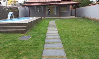 Imagem: CASA LINEAR COM 3 QUARTOS SENDO 2 SUÍTES