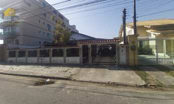 Imagem 2: CASA LINEAR COM 4 QUARTOS SENDO 1 SUÍTE A VENDA NO BAIRRO EXTENSÃO DO BOSQUE EM RIO DAS OS