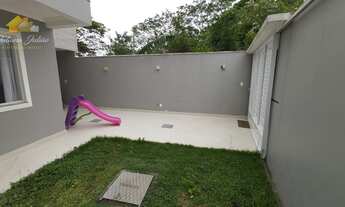 Imagem 2: CASA TRIPLEX COM 2 SUÍTES A VENDA NO BAIRRO RESIDENCIAL RIO DAS OSTRAS