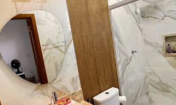 Imagem 7: CASA LINEAR EM ALTO PADRÃO A VENDA NO CONDOMÍNIO VALE DOS CRISTAIS EM MACAÉ RJ