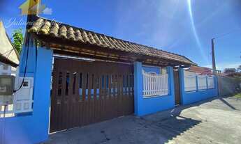 Imagem 2: CASA LINEAR À VENDA, COM 3 QUARTOS, EM TERRENO INTEIRO, NO SERRAMAR, RIO DAS OSTRAS, RJ