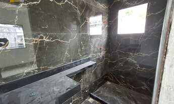 Imagem 7: CASA LINEAR COM 3 QUARTOS SENDO 1 SUÍTE A VENDA NO BAIRRO EXTENSÃO DO BOSQUE EM RIO DAS OS