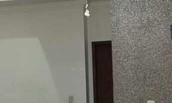 Imagem 2: CASA DUPLEX 4 QUARTOS SENDO 2 SUÍTES A VENDA NO BAIRRO EXTENSÃO DO BOSQUE EM RIO DAS OSTRA