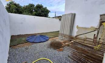 Imagem 6: CASA LINEAR COM 3 QUARTOS SENDO 1 SUÍTE A VENDA NO BAIRRO ENSEADA DAS GAIVOTAS EM RIO DAS
