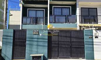 Imagem: CASA DUPLEX COM 3 QUARTOS SENDO 1 SUÍTE