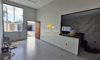 Imagem 7: CASA LINEAR COM 3 QUARTOS SENDO 1 SUÍTE, PISCINA, A VENDA NO BAIRRO OURO VERDE EM RIO DAS