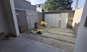 Imagem 2: CASA DUPLEX COM 3 QUARTOS SENDO 1 SUÍTE A VENDA NO VALE DAS PALMEIRAS EM MACAÉ RJ