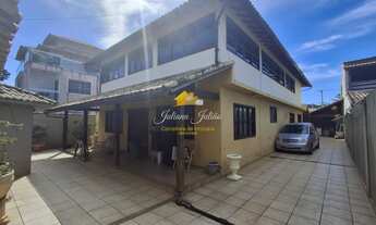 Imagem: CASA LINEAR COM 5 QUARTOS SENDO 3 SUÍTES