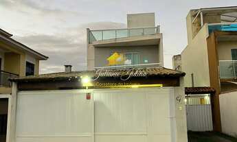 Imagem: CASA TRIPLEX COM 2 SUÍTES A VENDA NO BAIRRO