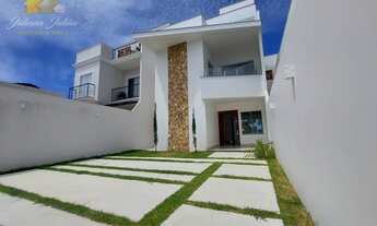 Imagem: CASA TRIPLEX COM 4 QUARTOS SENDO 3 SUÍTES