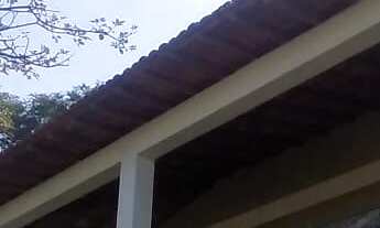 Imagem 2: Casa a venda no centro de Rio das ostras com um terreno de 2.420 metros